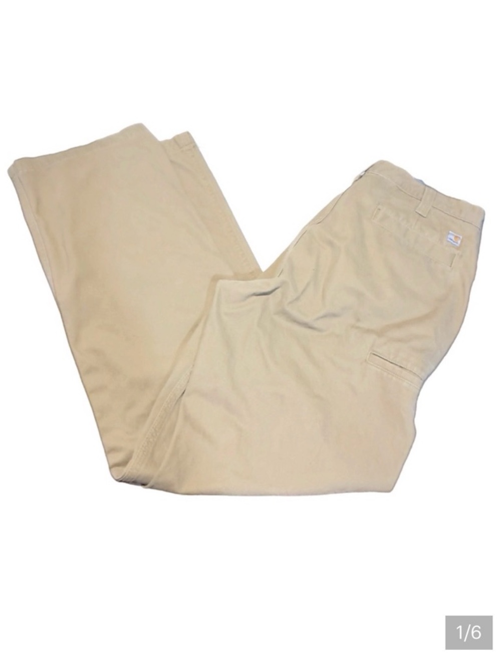 Carhartt relaxed fit flat front khaki pants Men’s size 36 x 32 | ii1